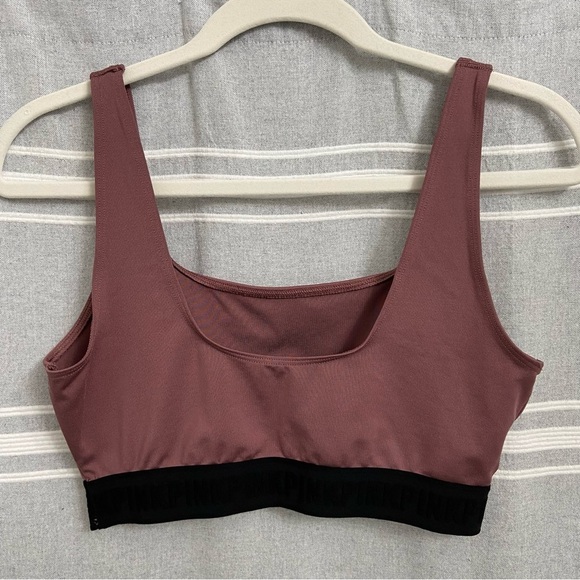 VICTORIA SECRETS PINK / Ultimate Lightly Lined Sports Bra Size S - Picture 3 of 12